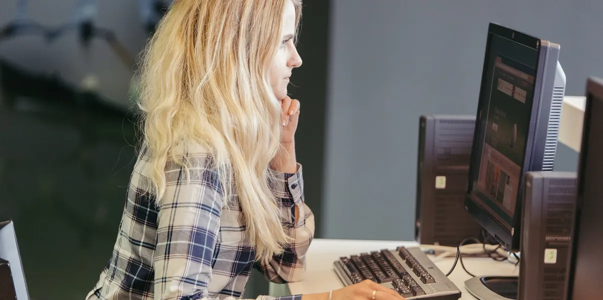 Frauen in der Informatik: 7 Gründe für den Rückgang seit den 1980ern